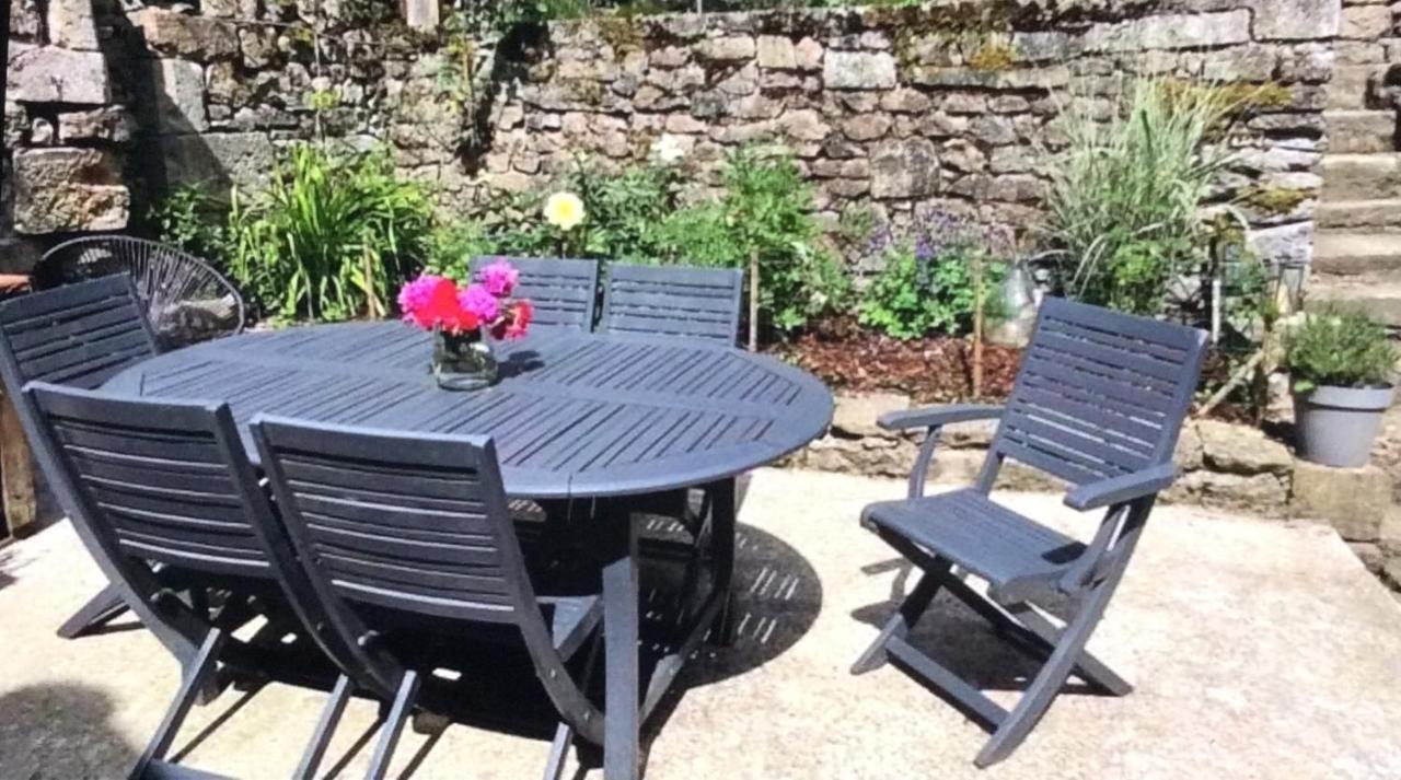 Maison Cosy En Plein Centre Ville Semur-en-Auxois Eksteriør bilde